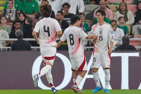 اليابان تكتسح إندونيسيا بسداسية في تصفيات كأس العالم 2026